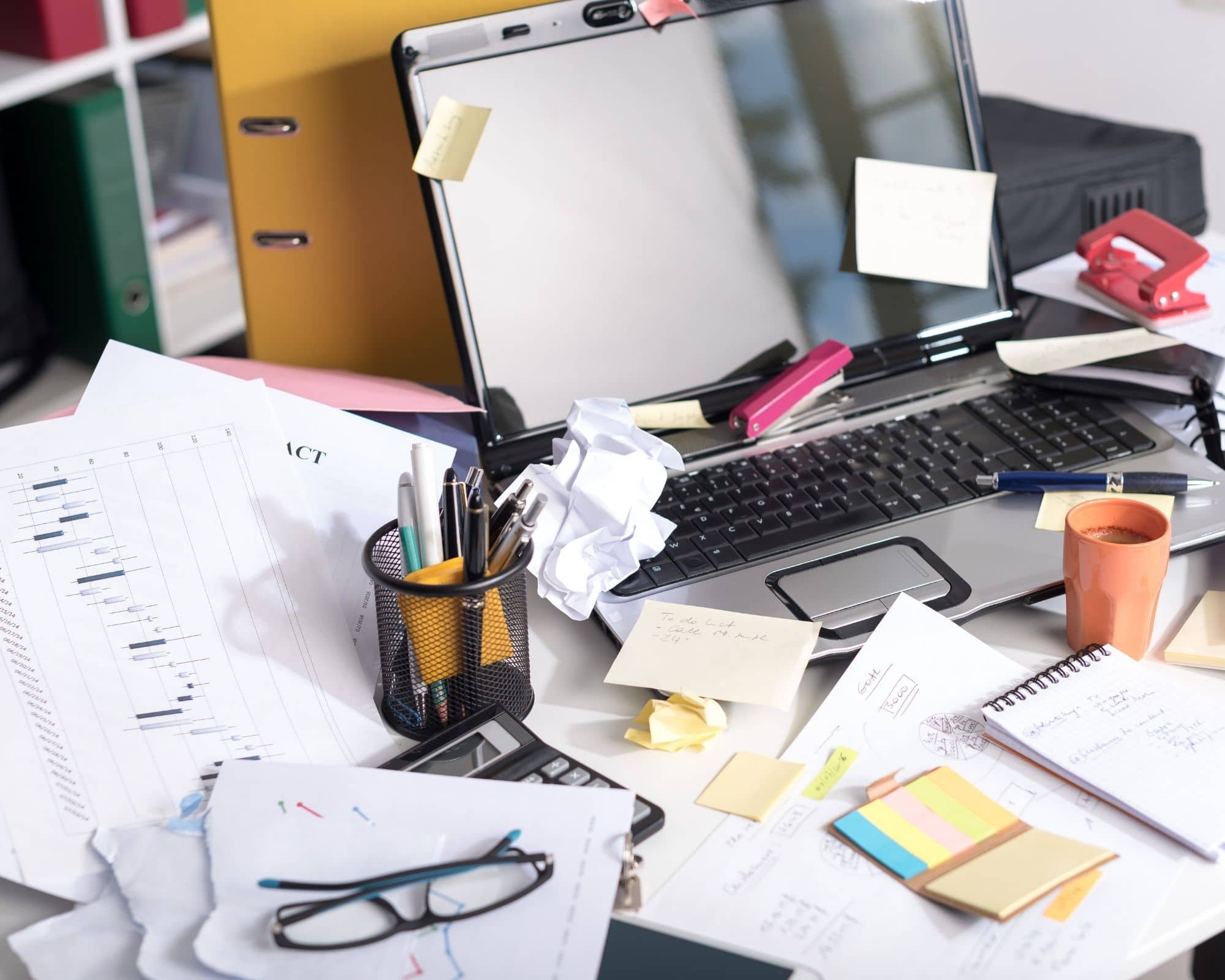 Home office organization - messy desk